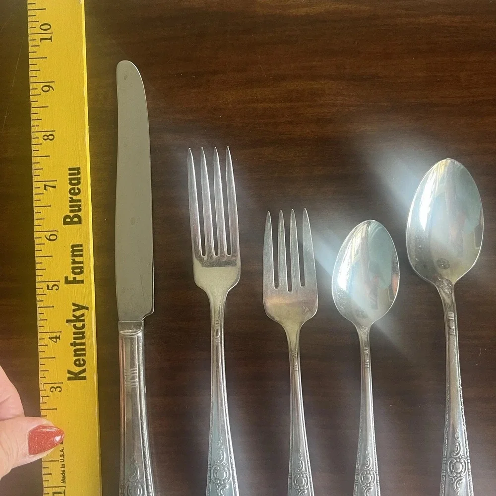 Harmony House Plate AA+ Maytime Sears 1944 5 Pc Place Set Wallace Silver 003